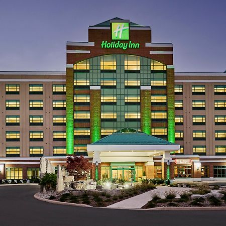 Holiday Inn & Suites Oakville At Bronte By Ihg Exterior photo