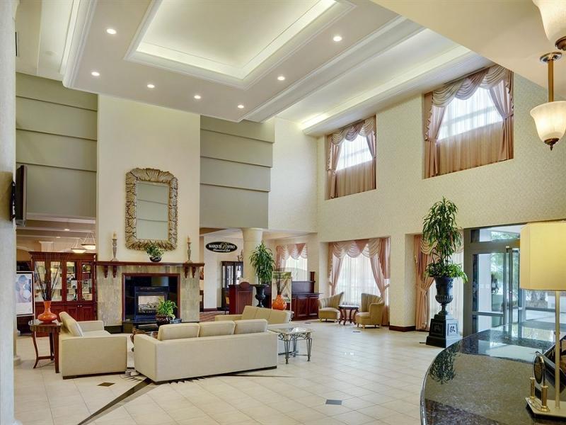 Holiday Inn & Suites Oakville At Bronte By Ihg Exterior photo