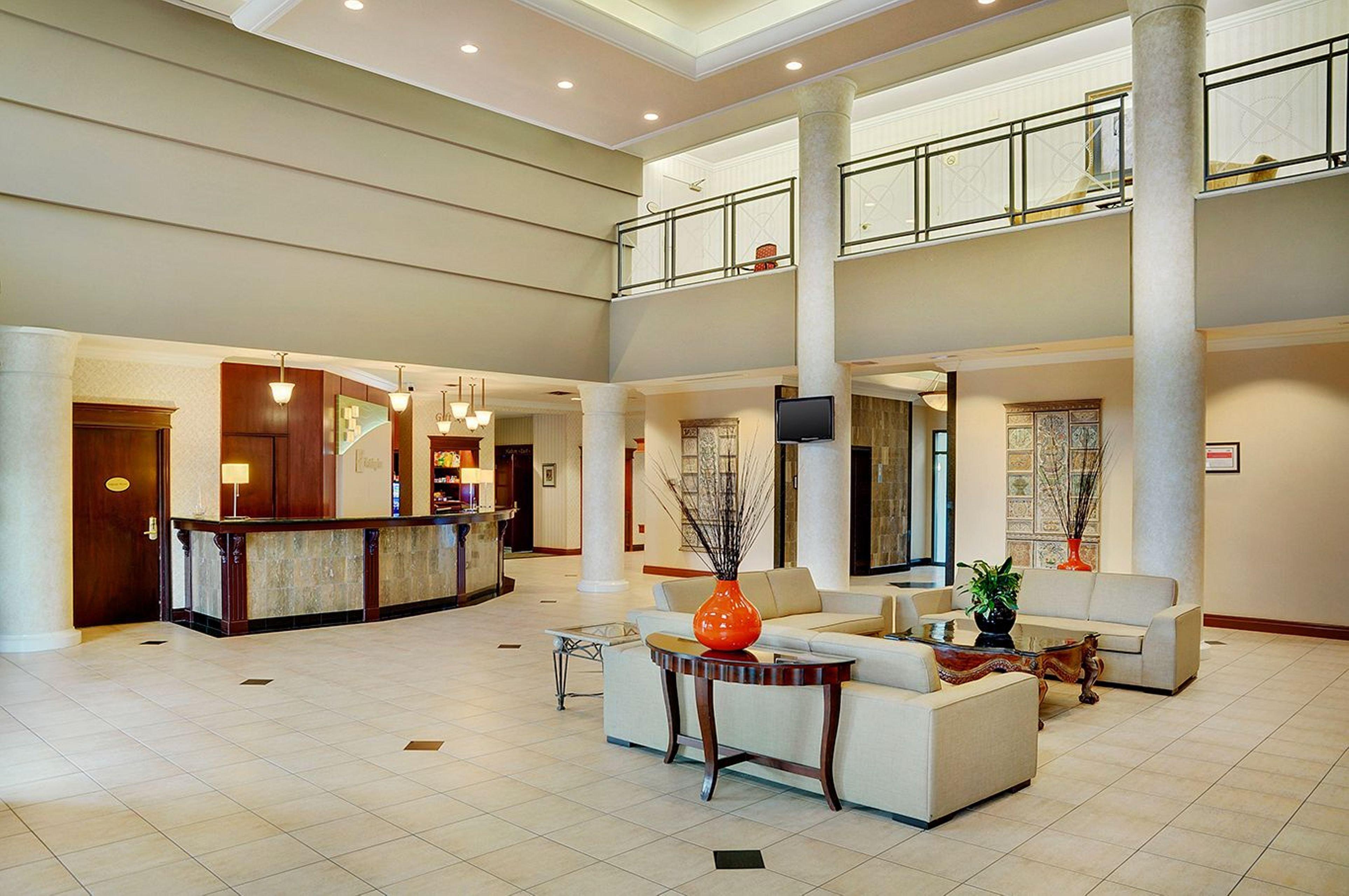Holiday Inn & Suites Oakville At Bronte By Ihg Exterior photo