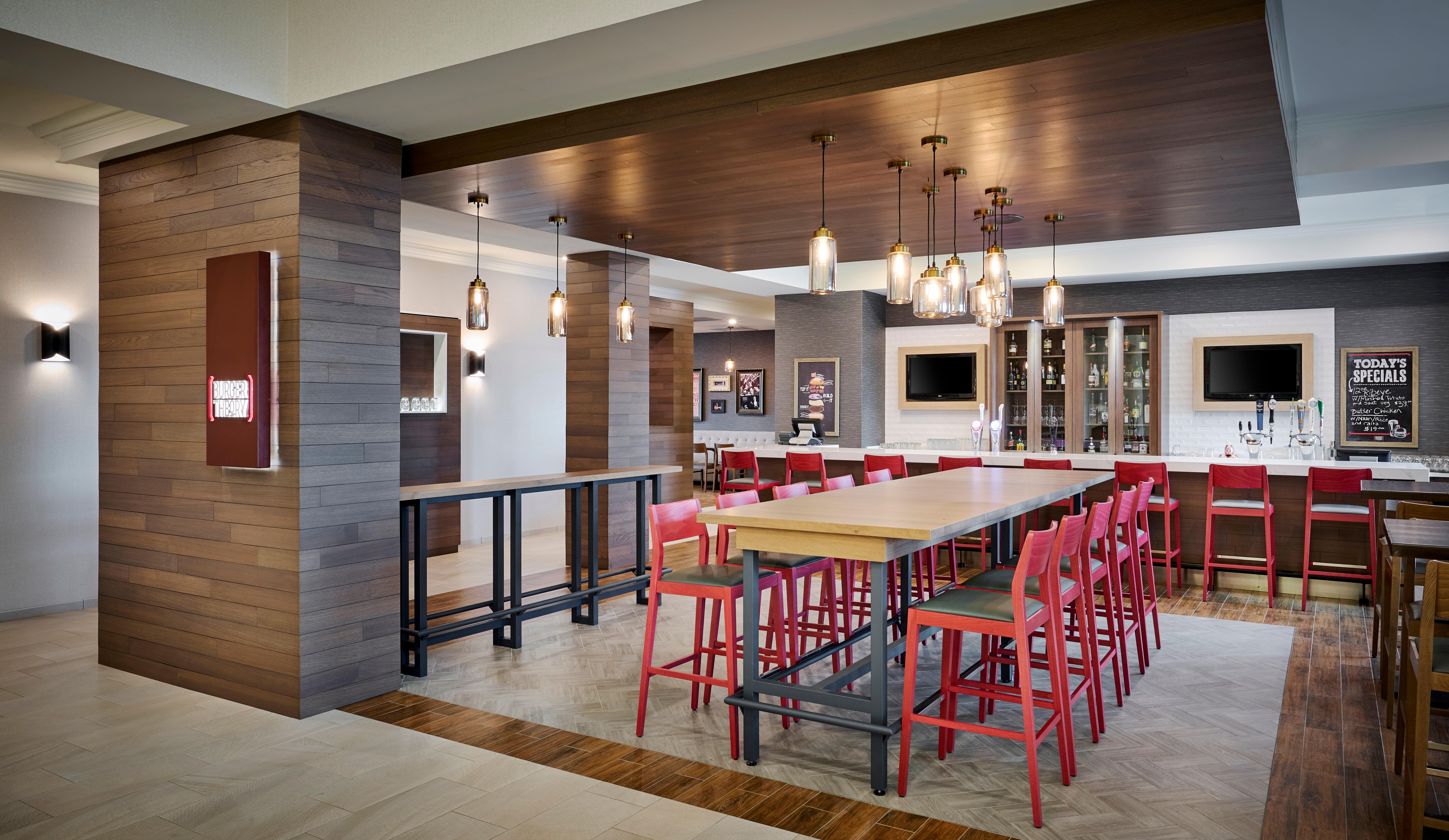 Holiday Inn & Suites Oakville At Bronte By Ihg Exterior photo
